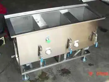 {關於我們}-表面處理設備